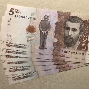 Colombia 5000 pesos 2016 serie AA UNC P459 Paramos