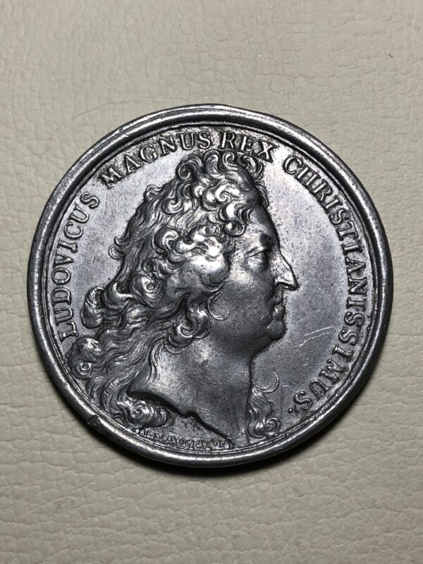 Colombia / Francia Luis XIV, medalla conmemorativa toma cartagena de Indias 1697. Prueba en plomo, 29 gramos, 41 mm. Rara. - Imagen 2