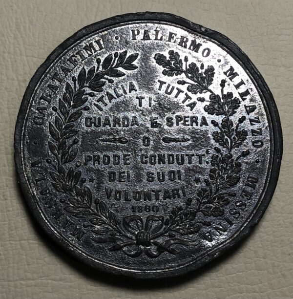Italia, medalla conmemorativa a las camapañas de 1860, Giuseppe Garibaldi. Peltre 51 mm. - Imagen 2